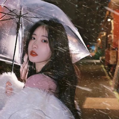 为了活命，我跟闺蜜一起跑